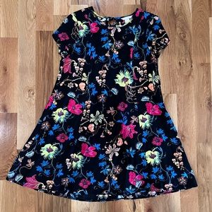 NWT Black Floral Print Swing Dress Size 8